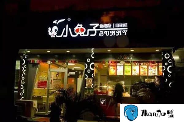 小兔子奶茶店加盟费明细你可能不知道 小投入引得创业者争先投-餐饮商机网